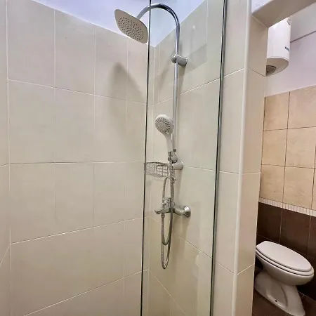 アパート Jasmin ツリクヴェニツァ