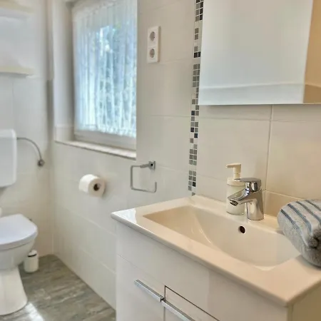 Jasmin アパート ツリクヴェニツァ